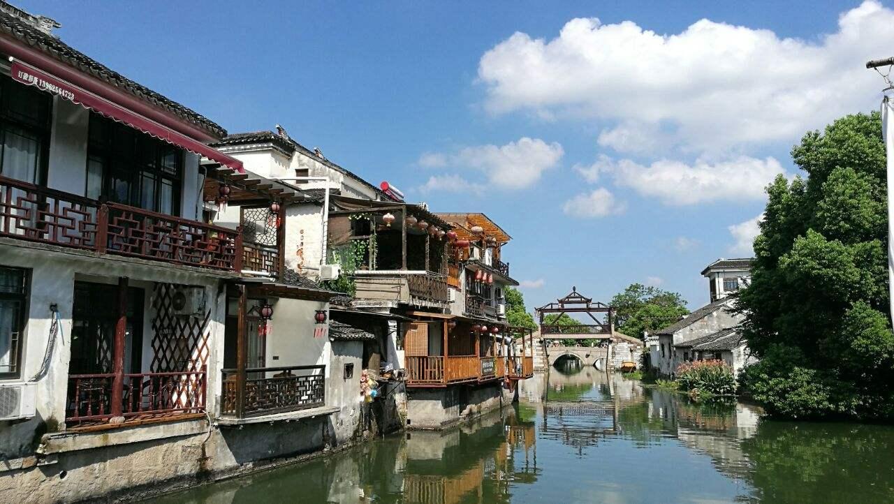 射击弹跳球