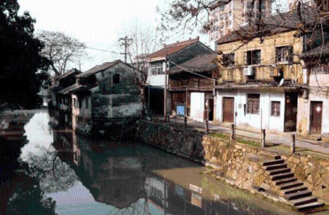 公路坦克战
